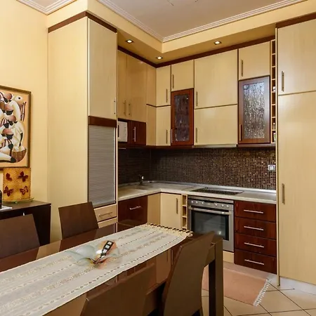 Iliana's Apartment *